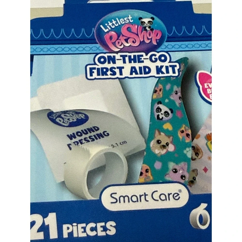 Littlest Pet Shop On-The-Go First Aid Kit 21pc Smart Care Collectible Tin 88898